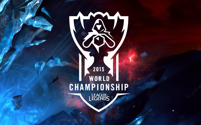 王校长S15英雄联盟总决赛观赛表情包刷屏，现场皱眉沉思引爆全网热议